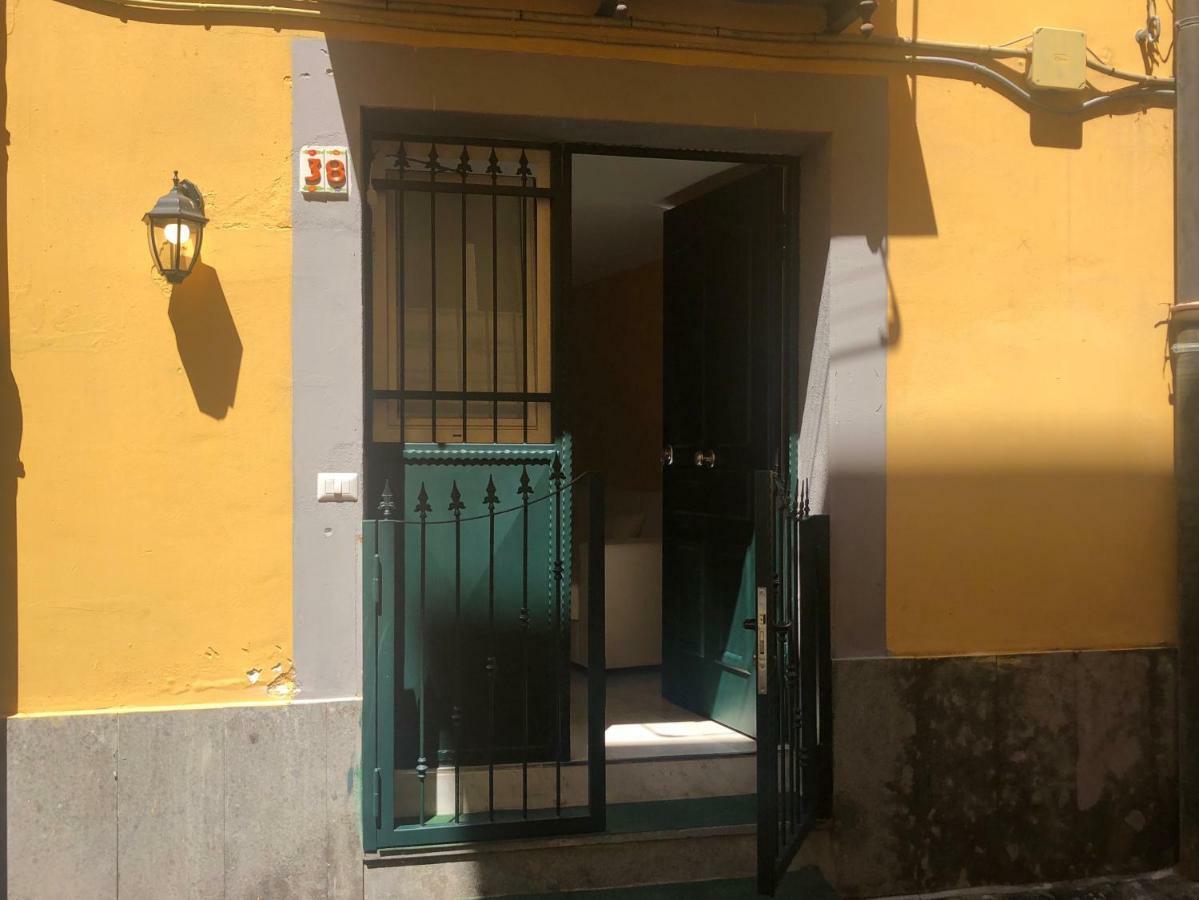 Sole House Apartment Naples Exterior photo