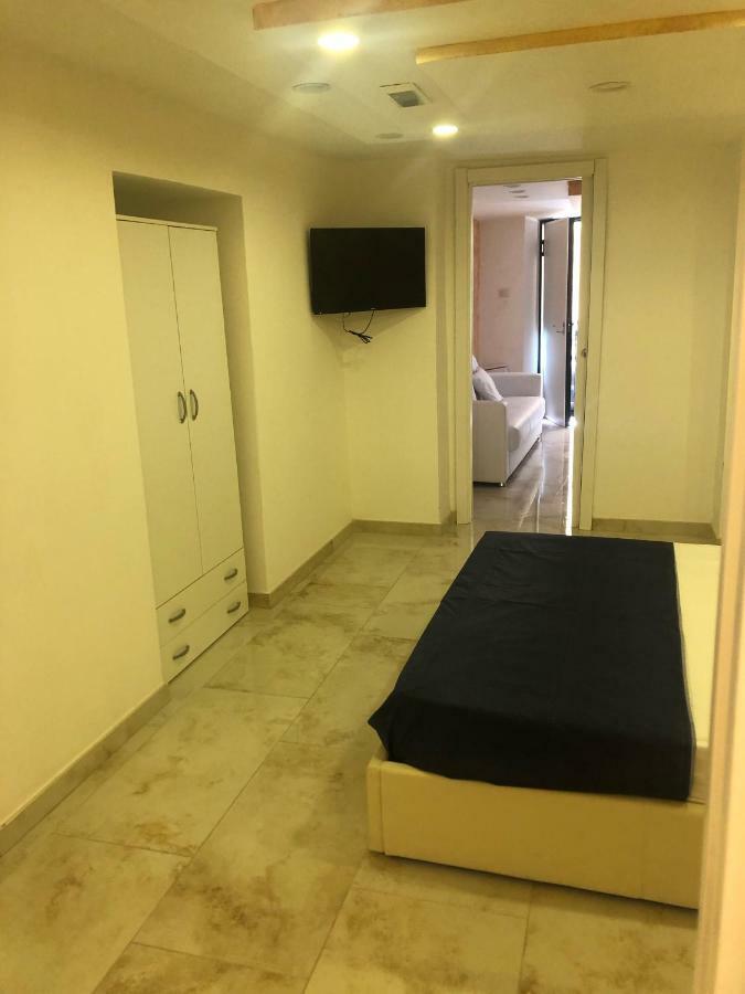 Sole House Apartment Naples Exterior photo