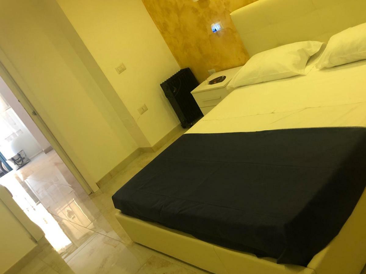 Sole House Apartment Naples Exterior photo